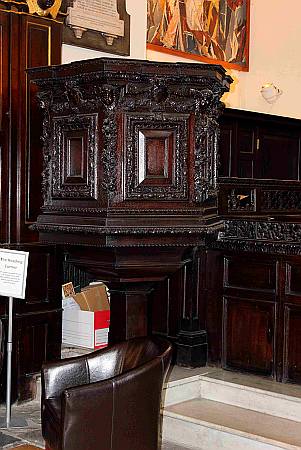 St Edmund King and Martyr - The Pulpit